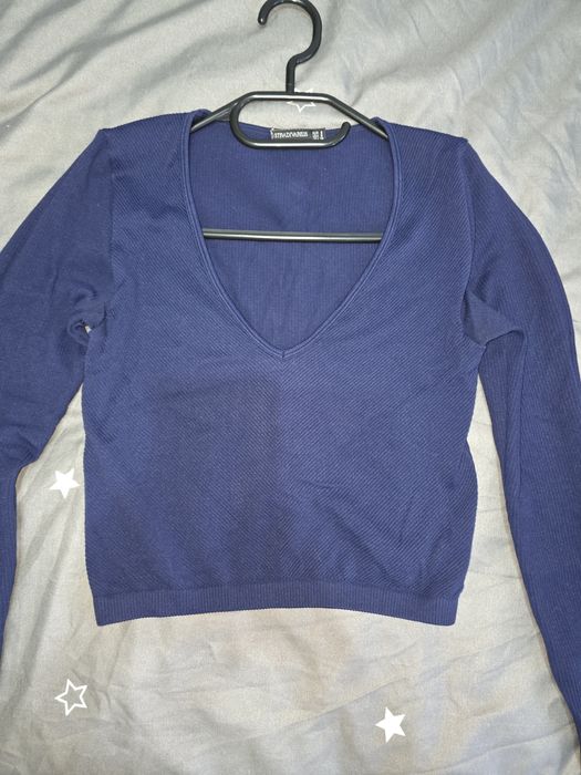 Pulover dama cu decolteu