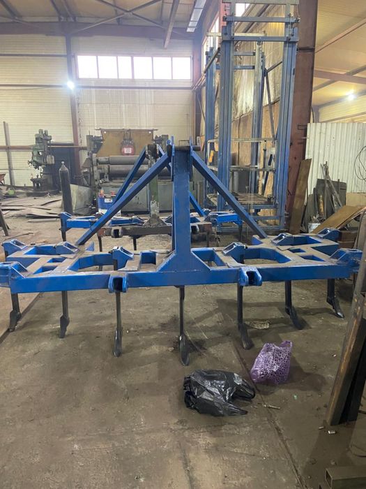 Чизельный плуг ПЧ4