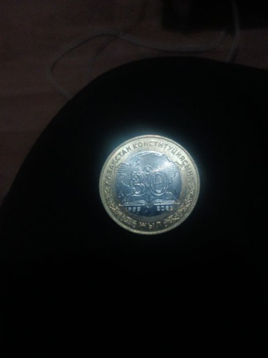 Продам 100 тг коллекционые