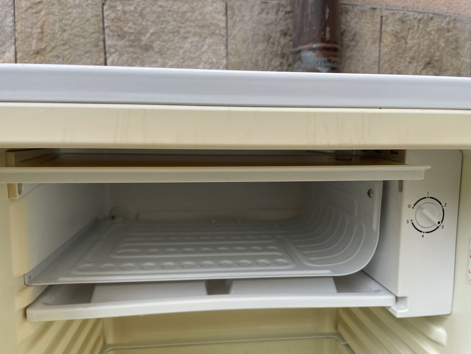 Crown -DF 120A(хладилник с камера)