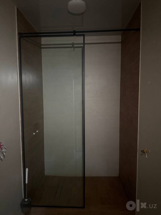 Продается стекло для душа