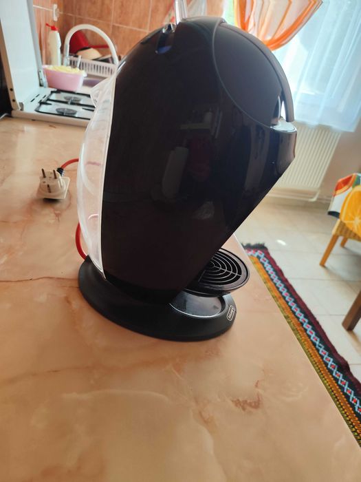 DeLonghi aparat cafea