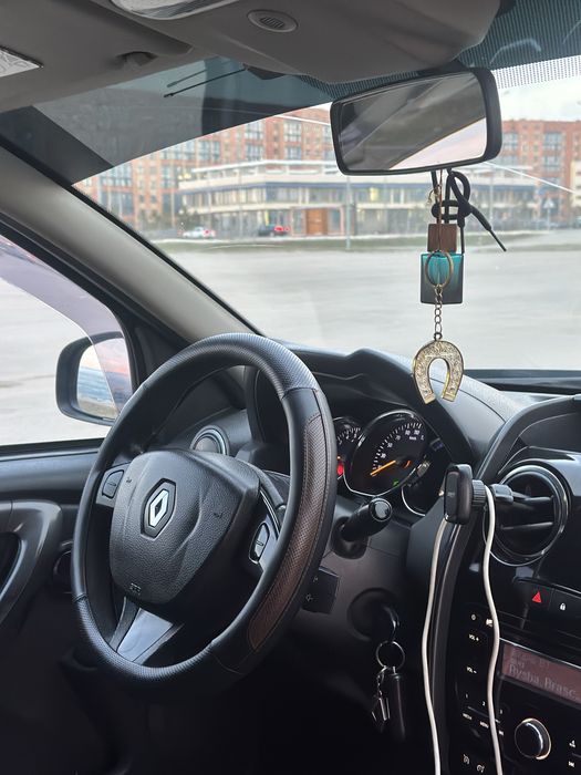 Рено Дастер в идеальном состоянии