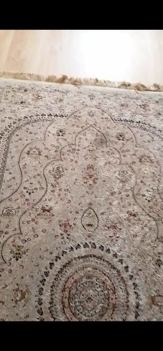Продаётся шёлковый ковёр, б/у