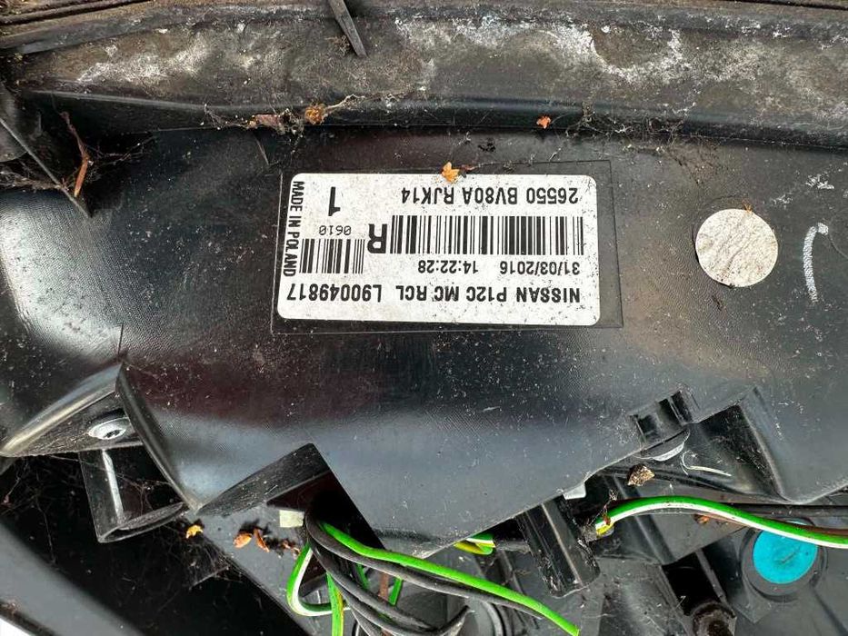 Triplă stop stânga dreapta Nissan Juke F15 L90049815 L90049817 2010-2019