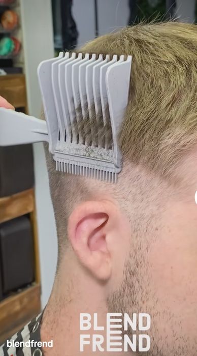 Pieptene,grila,grătar  tuns 0,5 skin fade barber-shop