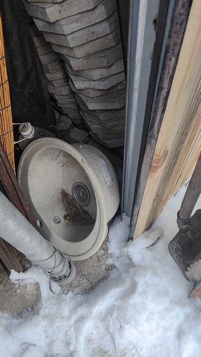 Раковина каменная бежевая новая