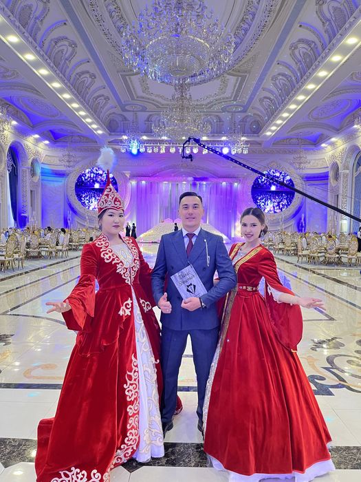 Ведущий Тамада Шоумэн