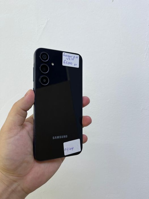 Телефон Samsung A35 128gb
