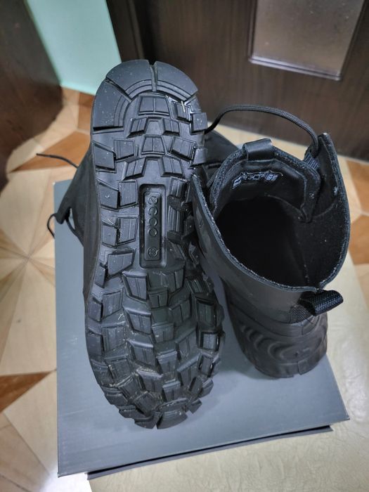 Ghete dama ecco exostrike