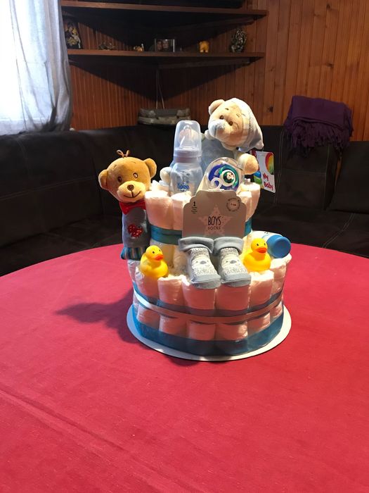 Торта от памперси за новородено или друг повод