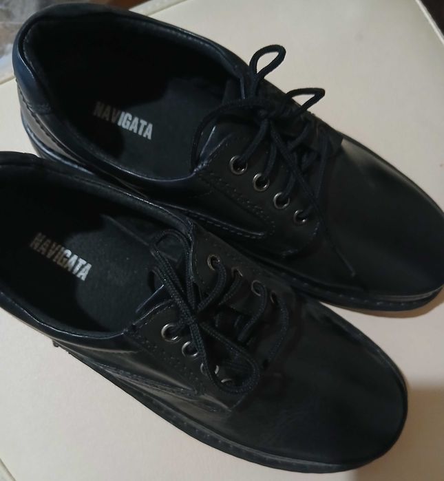 Papuci piele bărbati