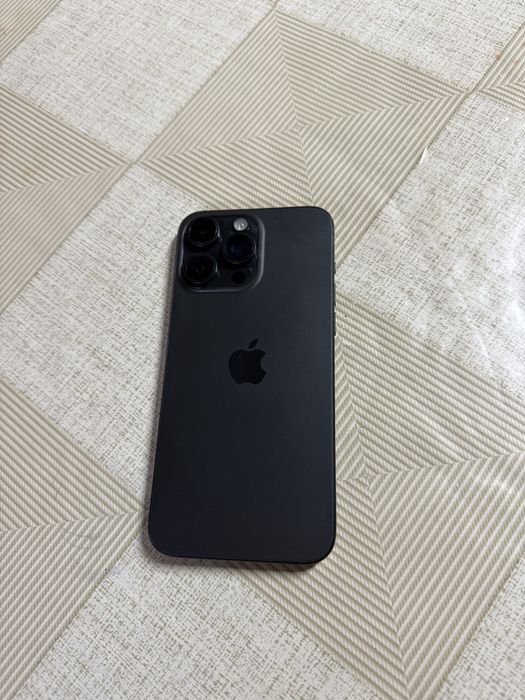 iPhone 15 Pro Max 256GB (nu 17,18,15)