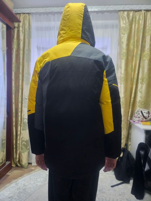 Куртка зимняя на мальчика