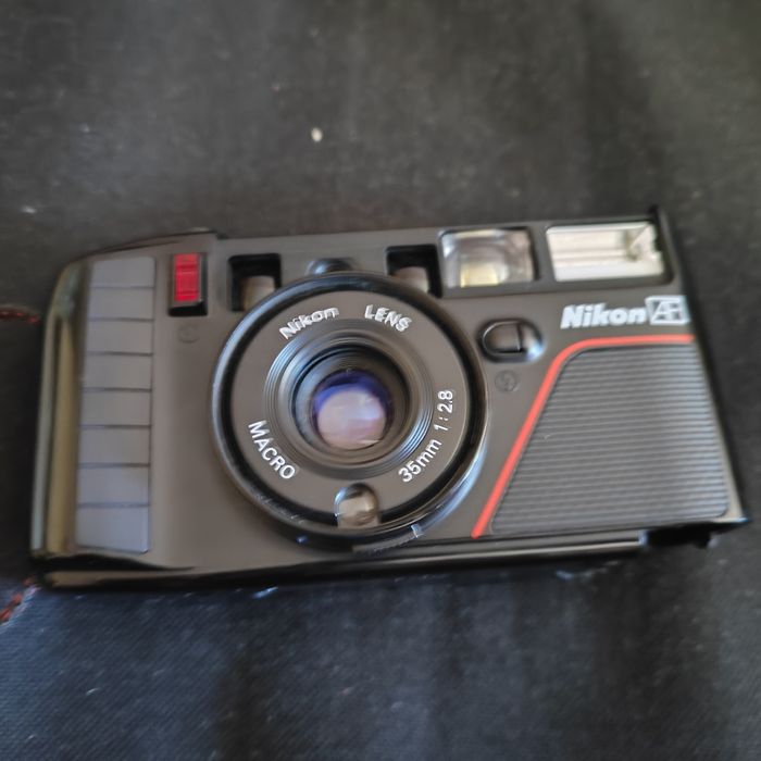 Фотоапарат Nikon l35 af 35