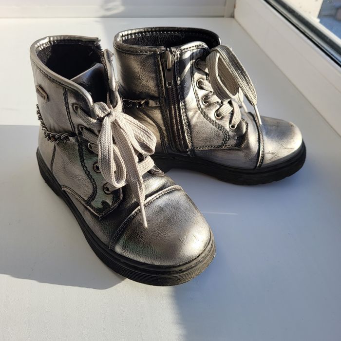 Продам сапоги, туфли, крассовки