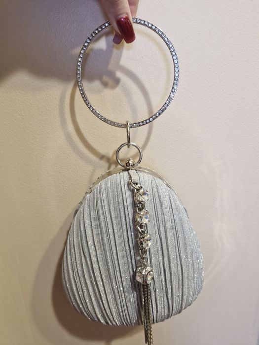 Продам вечерний клатч