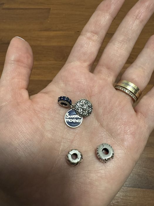 Bratara originala Pandora 21 cm cu 12 charmuri + lant de siguranta