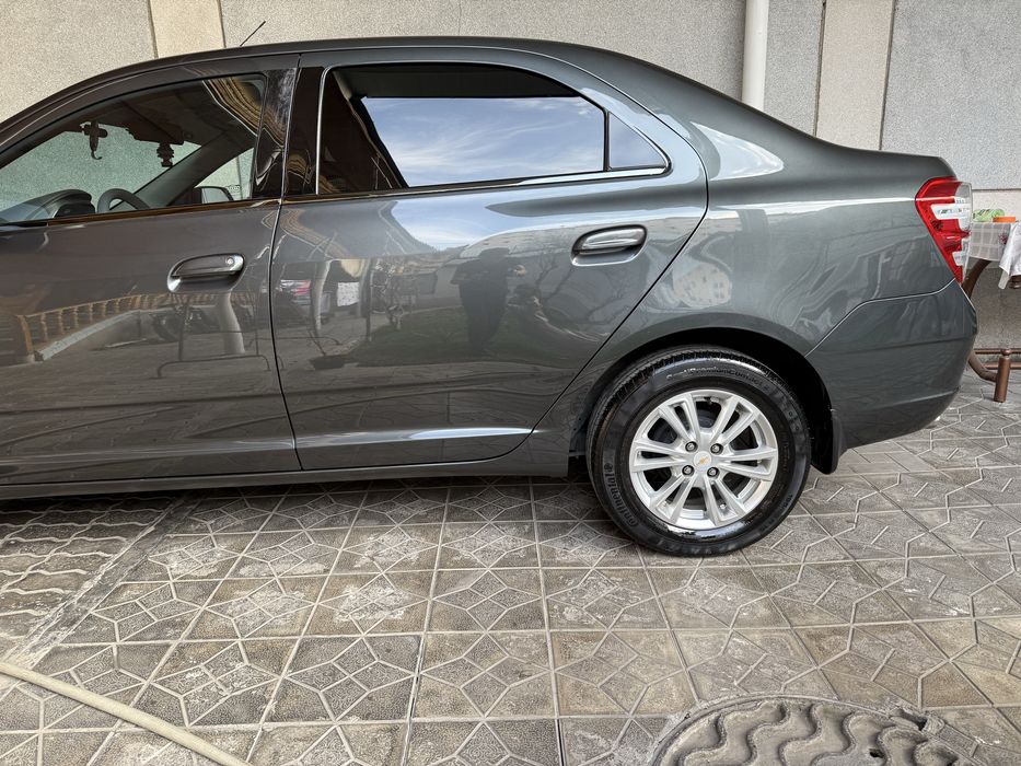 Chevrolet Cobalt 2022 — 4