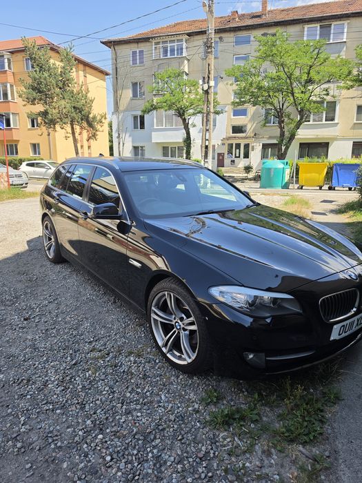 BMW Seria 5 2011 — imagine 2