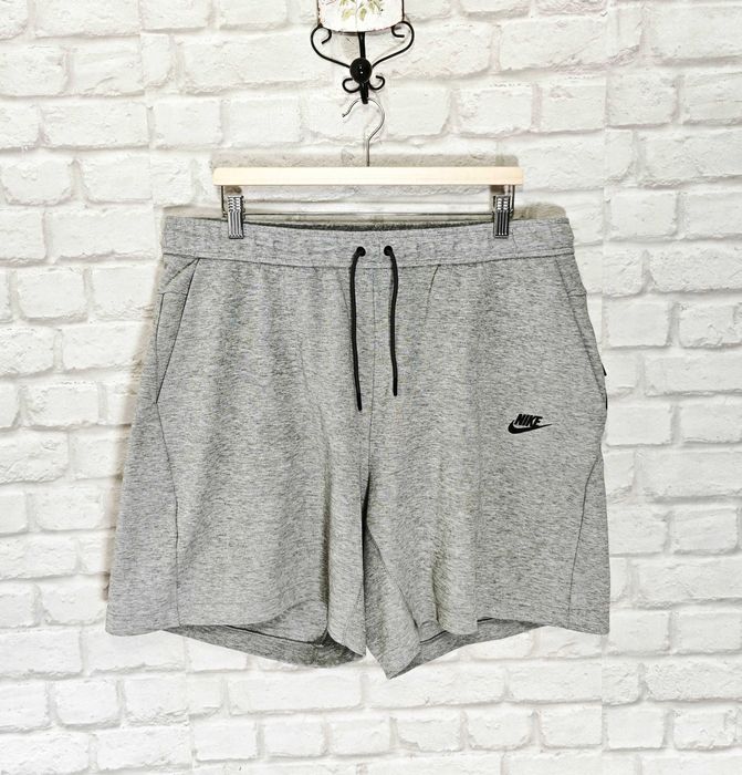 NIKE Оригинални мъжки къси панталони размер XXL / 2XL