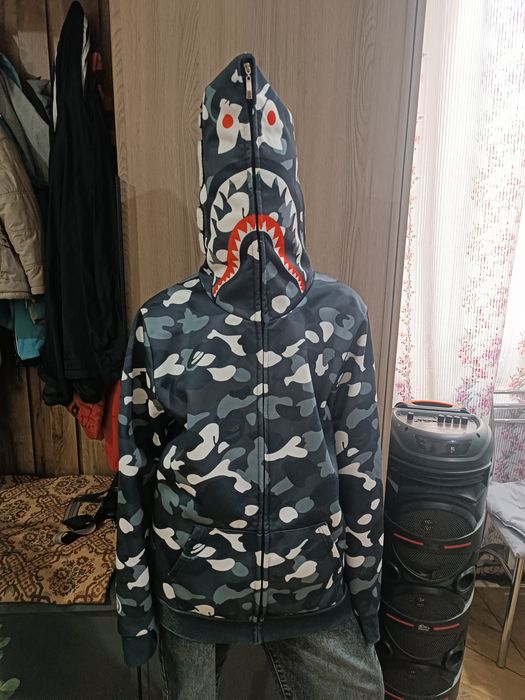 Прода кофту на замке не дорого