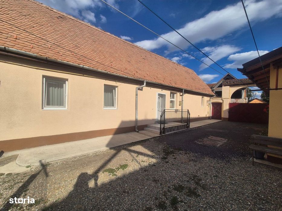 Comision 0 -  Corp De Casă De Vânzare – Codlea, Strada Nouă | Zona A