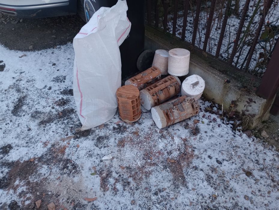 Gaură prin carotare (cu carota profesionala )hotă, centrală, ventilați