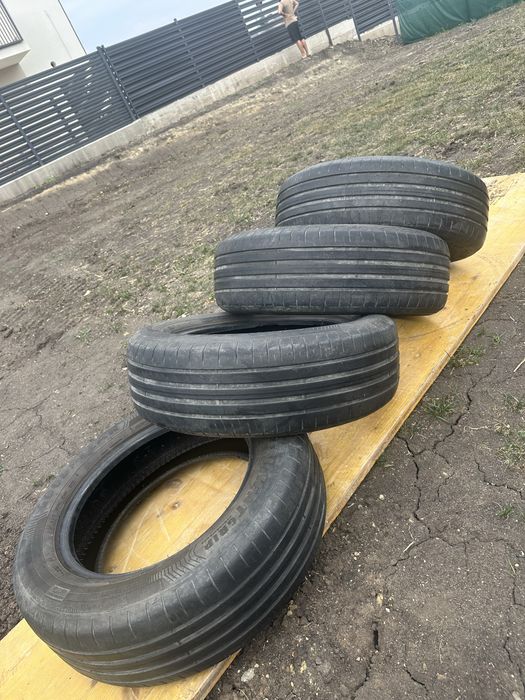 Set 4 Anvelope Vara Goodyear EfficientGrip 205/60 R16 92V - DOT 2020 (Skoda Kamiq / VW / Seat)