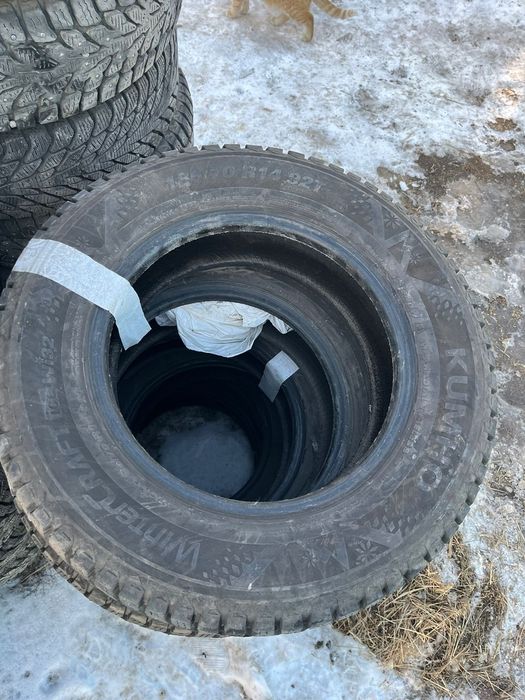 Продам шины комплект