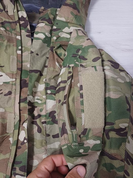 Geaca gore- tex camuflaj