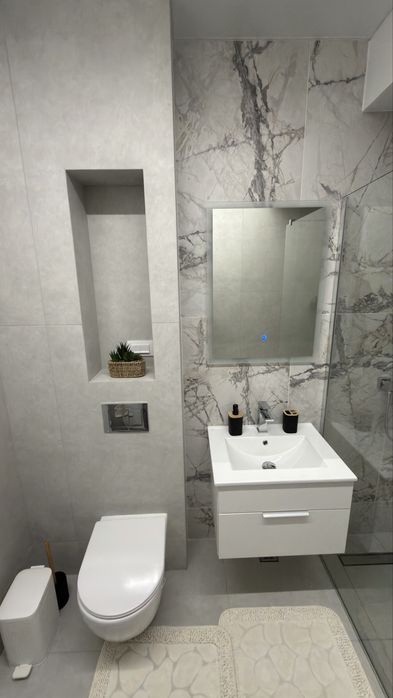Inchiriez apartament 2 camere nou Mall Moldova/ Premium