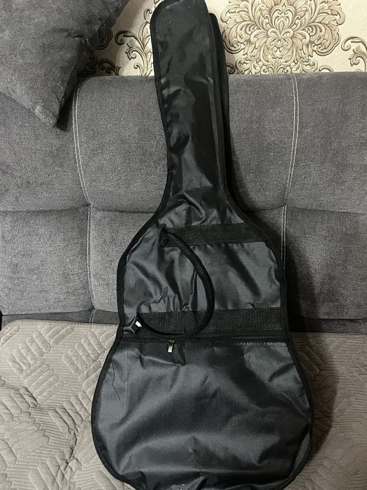 Гитара. Продам гитару