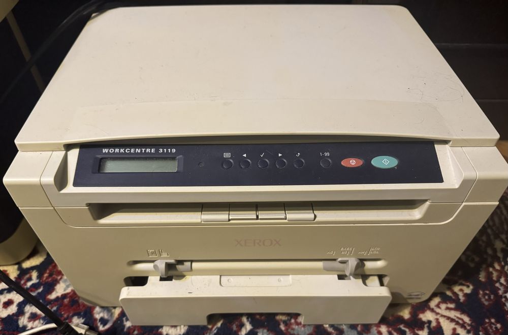 Лазерени принтери HP LaserJet M1522n и Xerox WorkCentre 3119.