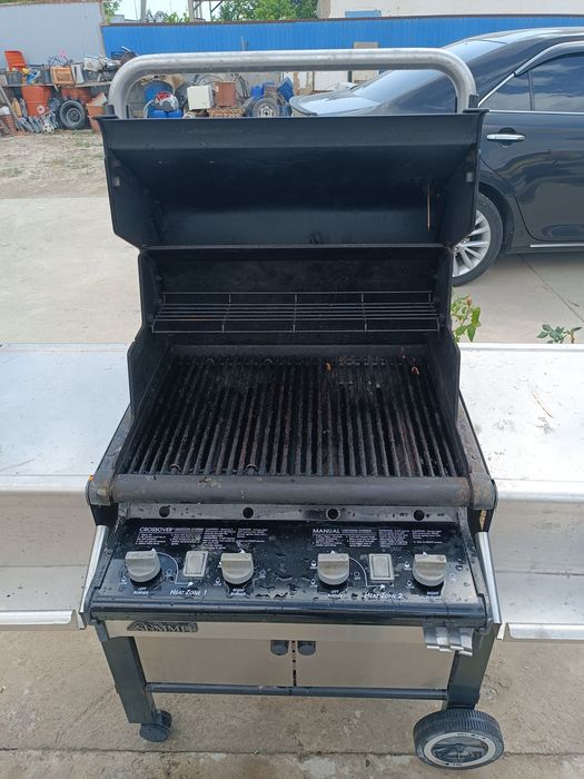Барбекью аппарат Weber
