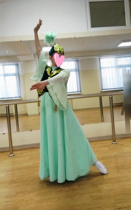 Продам детский казах.костюм