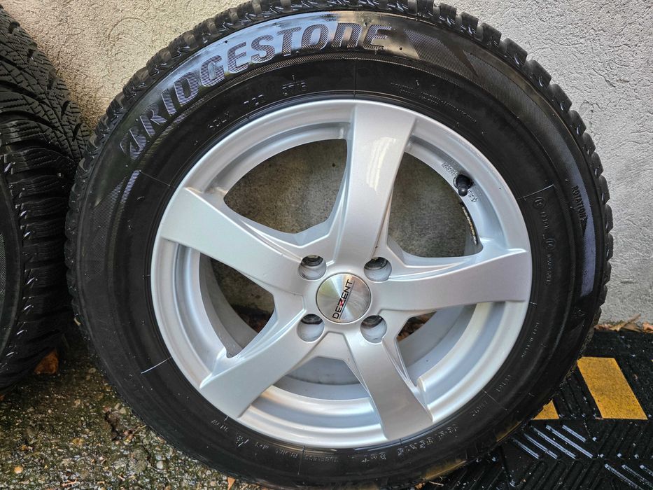 Anvelope Iarna Bridgestone Blizzak LM001 185/65 R15 rulate aprox. 15000km profil 6-7 mm