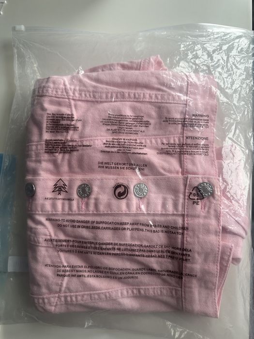 Чисто ново светло розово дънково дънкено яке