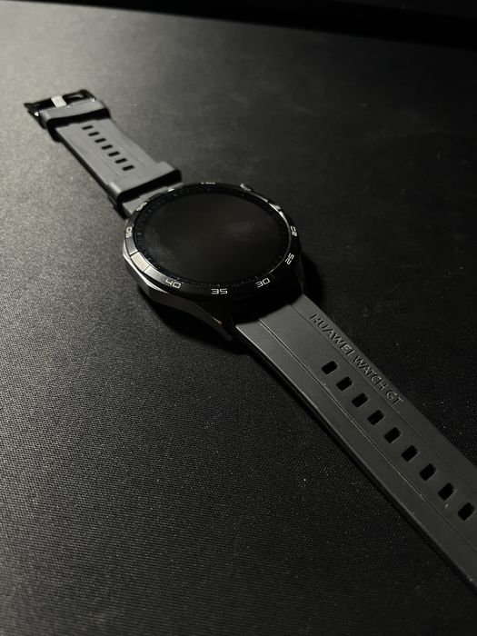 Huawei Watch GT4 Продам