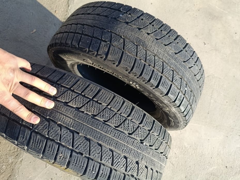 Шины зимний и летний 2 комплект
