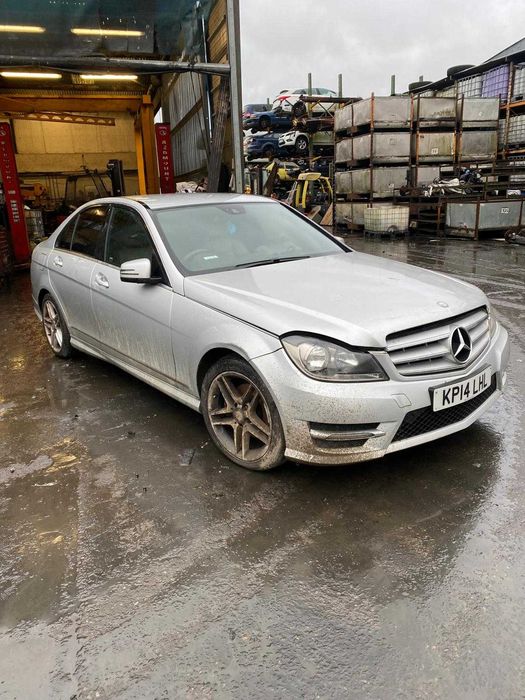 Dezmembrez Dezmembrari Mercedes C class w204 C250 2.2 cdi om651 2014