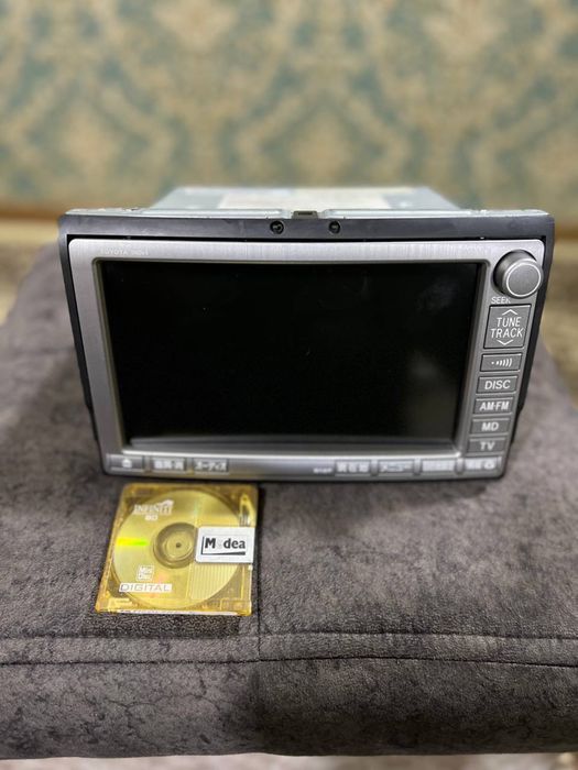 Monitorlar sotiladi shtekeri yoʻq