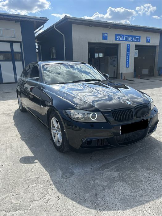 BMW 3 Series 2010