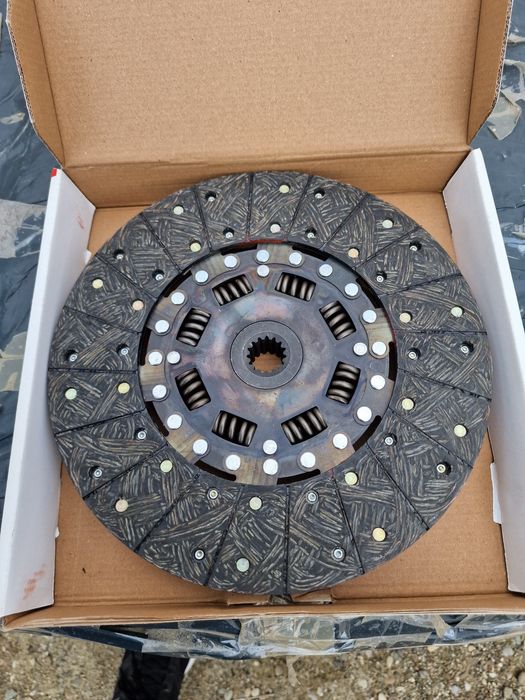 Disc ambreiaj Fiat ford 3000 original preț 450 lei bucata tel 0751 56