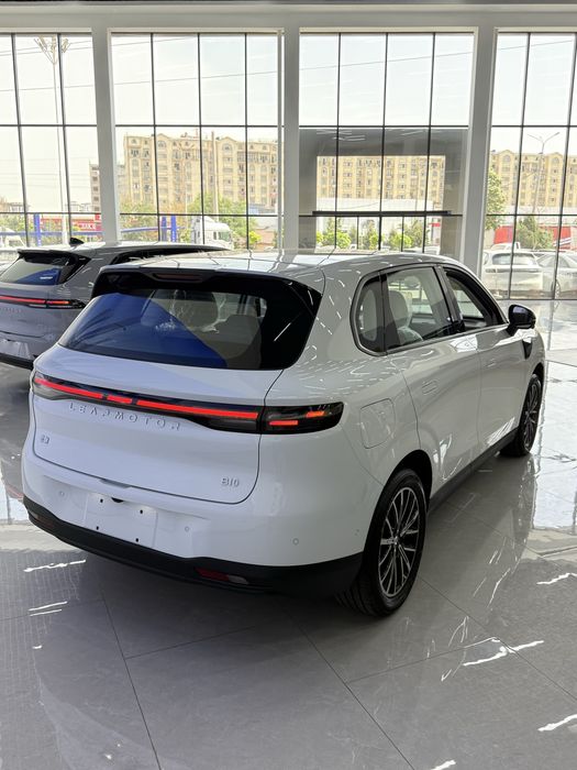 LEAPMOTOR B10 elektro 2 pozitsiya