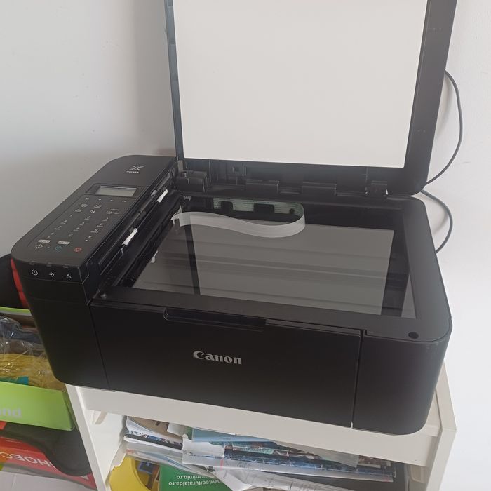 Imprimantă Multifuncțională Canon PIXMA TR4550 – Wi-Fi, Scanner, ADF