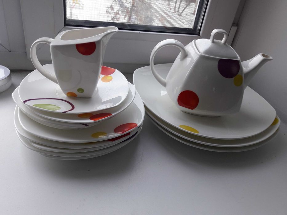 красивая посуда современная