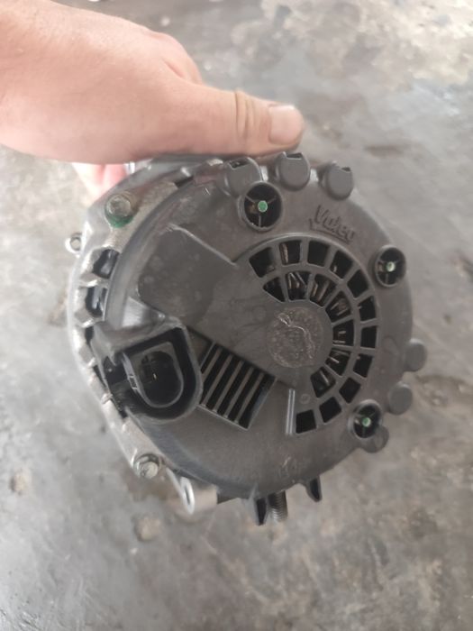 Алтернатор Mercedes LRA02917  W212 W204 W209 W211 W164