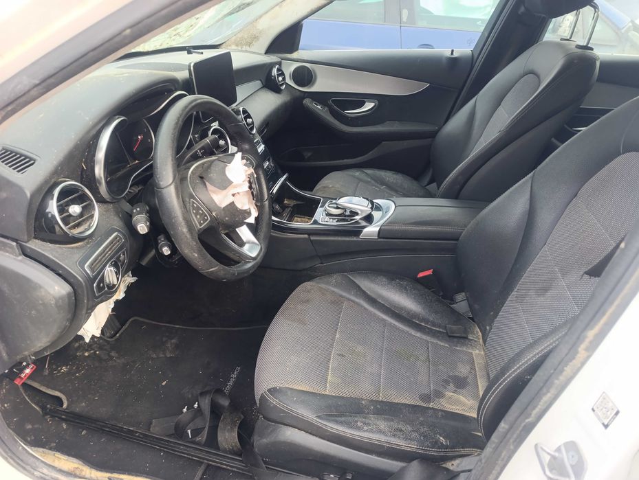 Мерцедес Ц220 /  Mercedes-Benz C 220D 4matic - на части