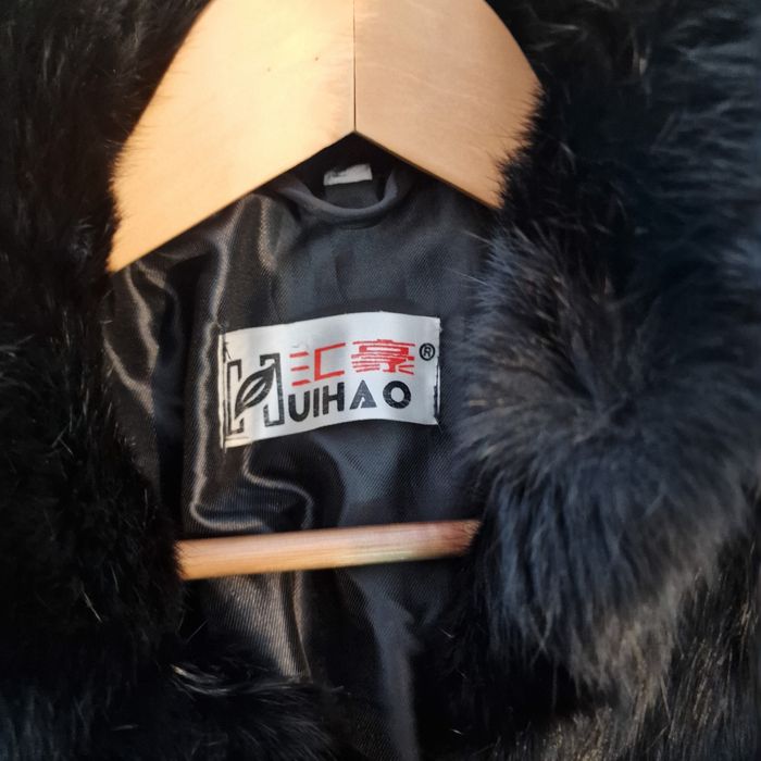 Haina de vizon neagra